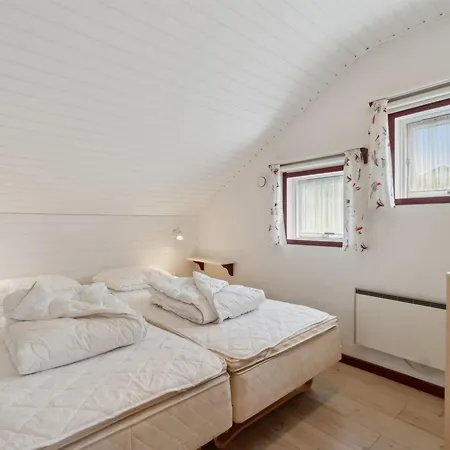 Mauritz - 300m From The Sea By Interhome