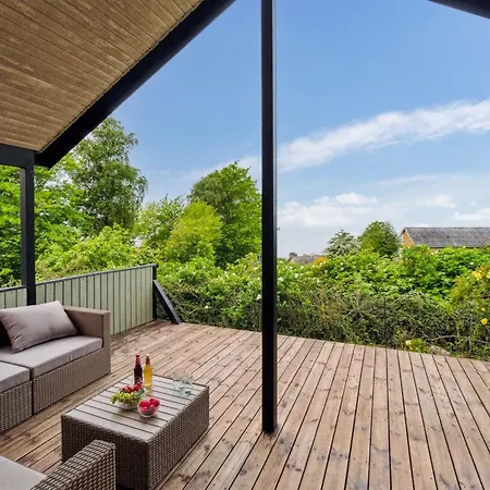 Mauritz - 300m From The Sea By Interhome